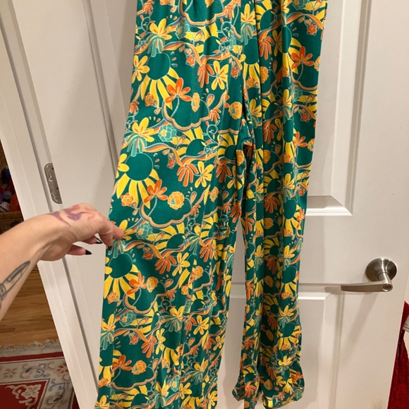 Modcloth Bright and Beautiful Romper - Picture 3 of 4